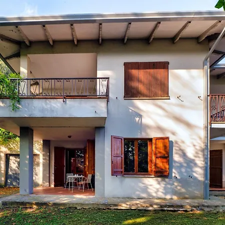 Guesthost - Il Glicine Flat X4 Appartement Perugia