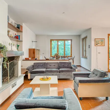 Guesthost - Il Glicine Flat X4