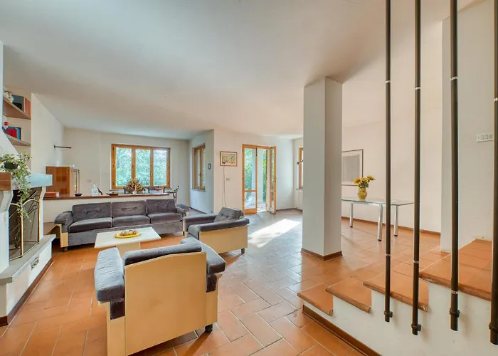 Guesthost - Il Glicine Flat X4 Apartament *