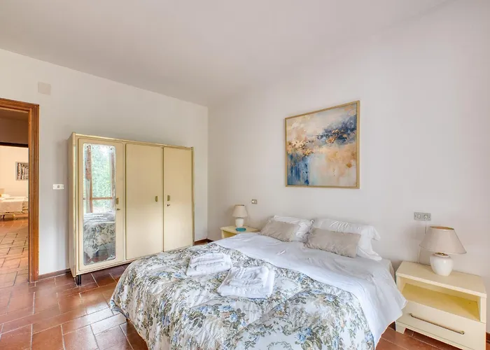 Guesthost - Il Glicine Flat X4 Apartament Perugia