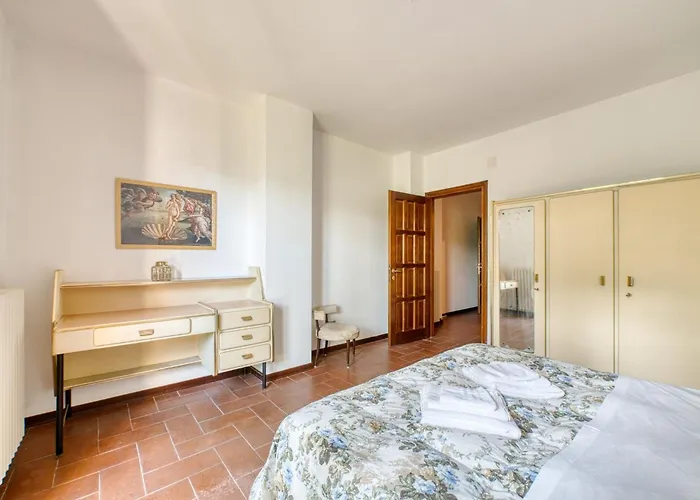 Guesthost - Il Glicine Flat X4