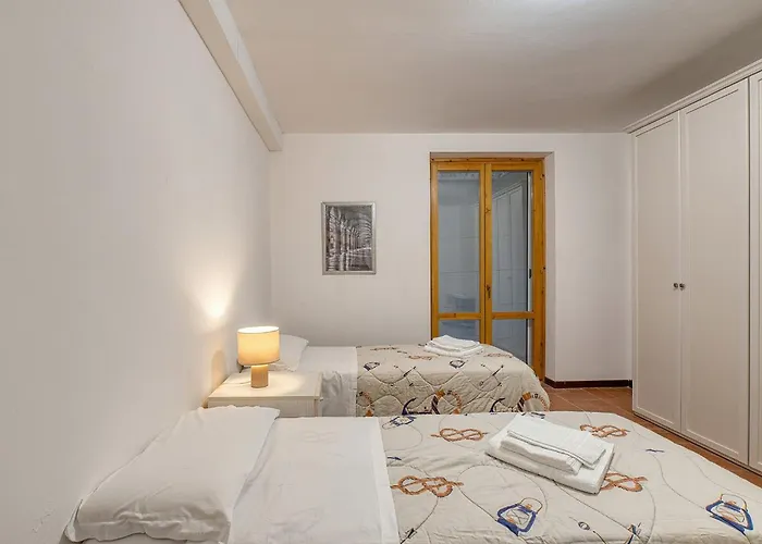 Apartment Guesthost - Il Glicine Flat X4